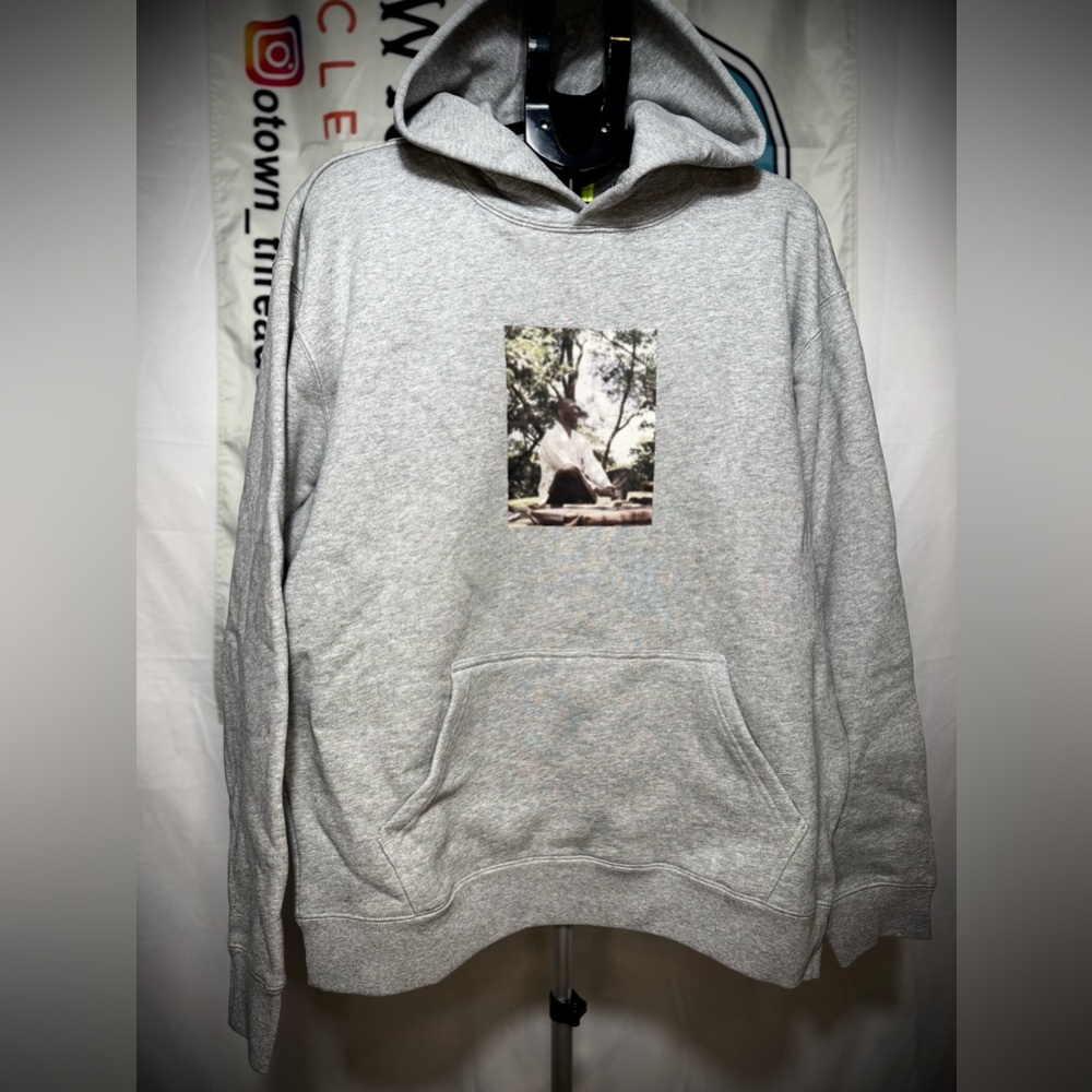 Kobe Meditation Blur Supervsn Large hoodie